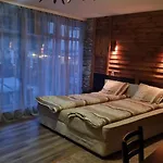 Pirin Апартаменти